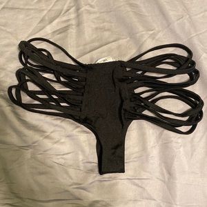 Iheart raves bottoms